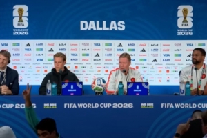每体:FIFA限制使用西班牙语,德容阿什拉夫维尼修斯均受影响